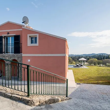 Castelia Luxury Villa *