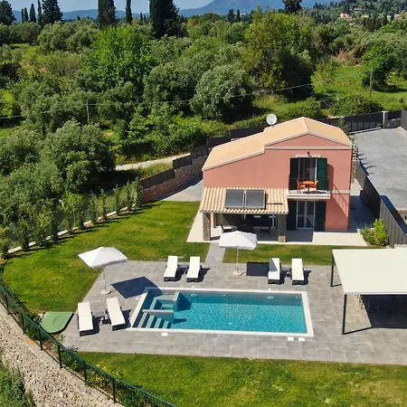 Castelia Luxury * Ágios Ioánnis